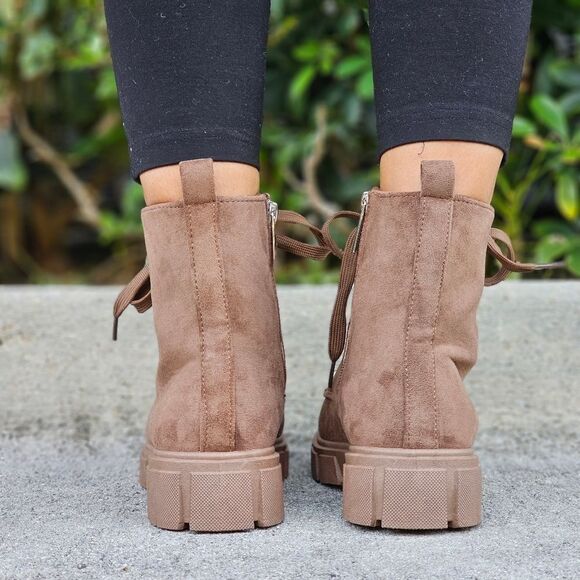 Womens Suede Nude Combat Ankle Boots Lace Up Heeled - Picture 4 of 5